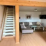 Апартаменты Revival Ranch *